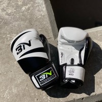 Боксерские перчатки BN fight черно-белые